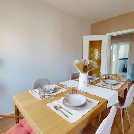 Apartment Chez Lea 1 Parking