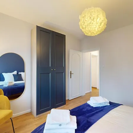 Chez Léa 1 Parking Apartman