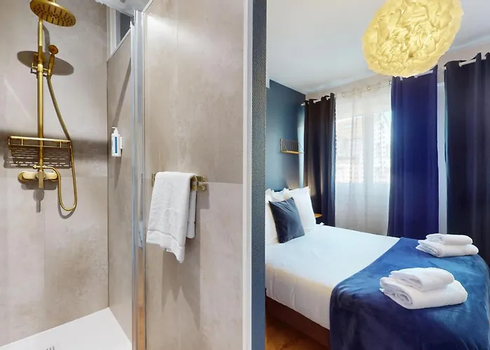 Chez Lea 1 Parking شقة